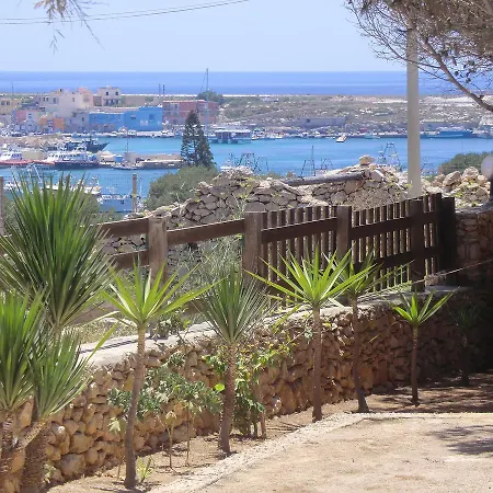 Agave Apartmanhotel 3*